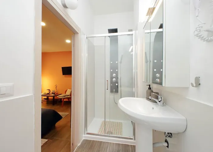 Vatican Steps Gasthuis Rome